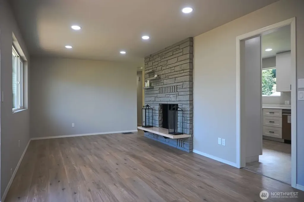 1012 Campbell Avenue Port Angeles WA 98362