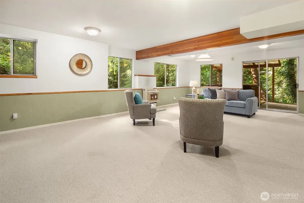 6116 190th Street Kenmore WA 98028