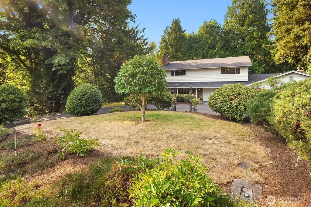 6116 190th Street Kenmore WA 98028