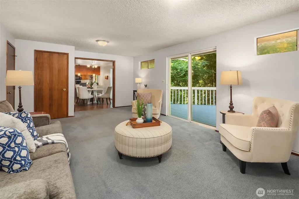 6116 190th Street Kenmore WA 98028