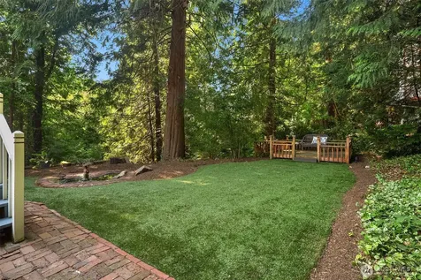 6116 190th Street Kenmore WA 98028