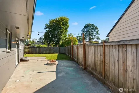 11262 C Street S Tacoma WA 98444