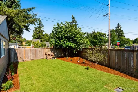 11262 C Street S Tacoma WA 98444