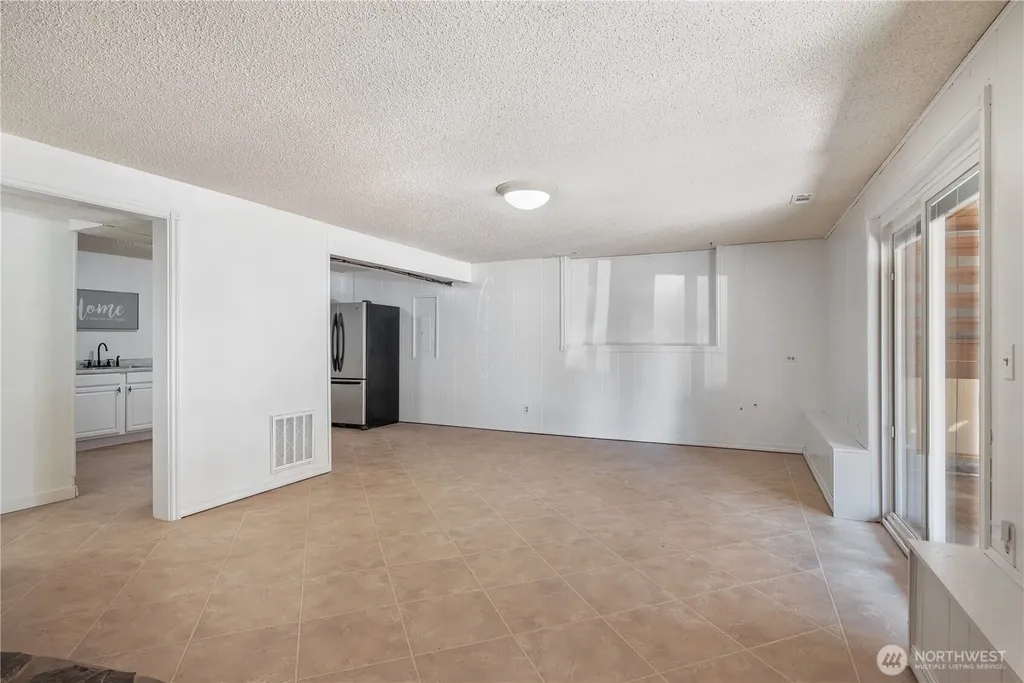 183 Pogue Lane Castle Rock WA 98611