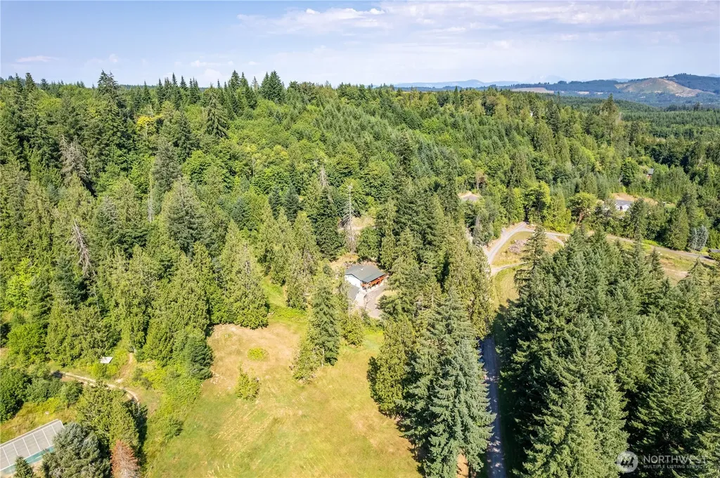 183 Pogue Lane Castle Rock WA 98611
