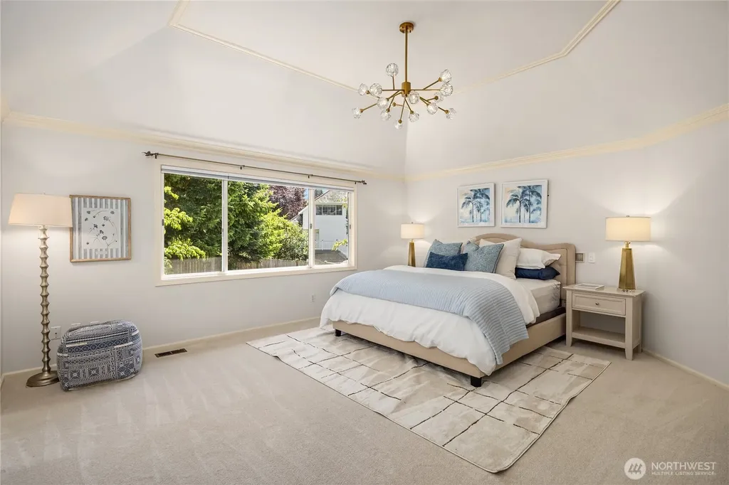 22525 SE 46th Place Sammamish WA 98075