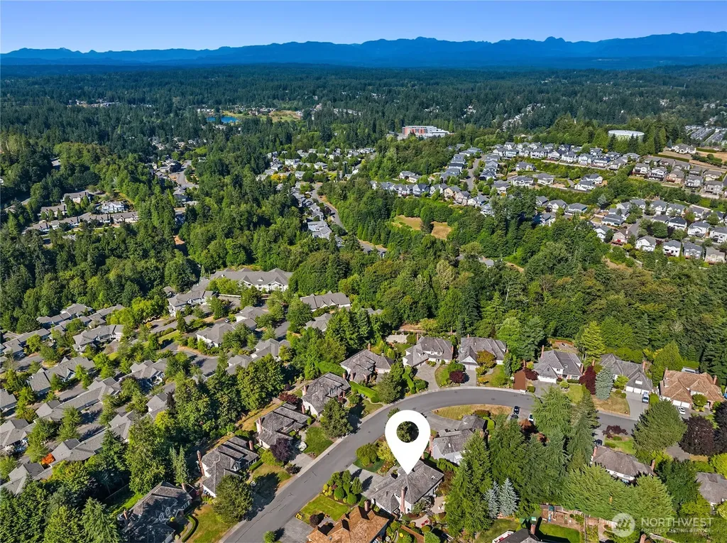 22525 SE 46th Place Sammamish WA 98075