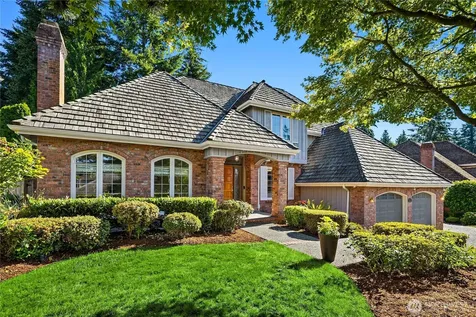 22525 SE 46th Place Sammamish WA 98075