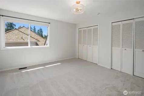 22525 SE 46th Place Sammamish WA 98075