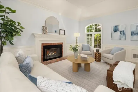 22525 SE 46th Place Sammamish WA 98075