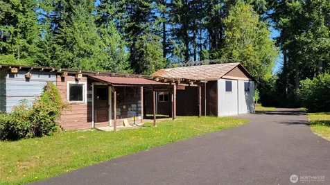 135 Oriole Drive Chehalis WA 98532