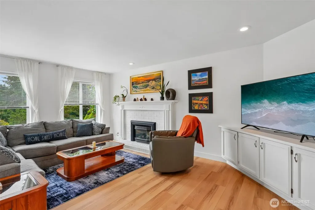4608 Browns Point Boulevard Tacoma WA 98422