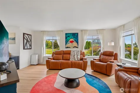 4608 Browns Point Boulevard Tacoma WA 98422