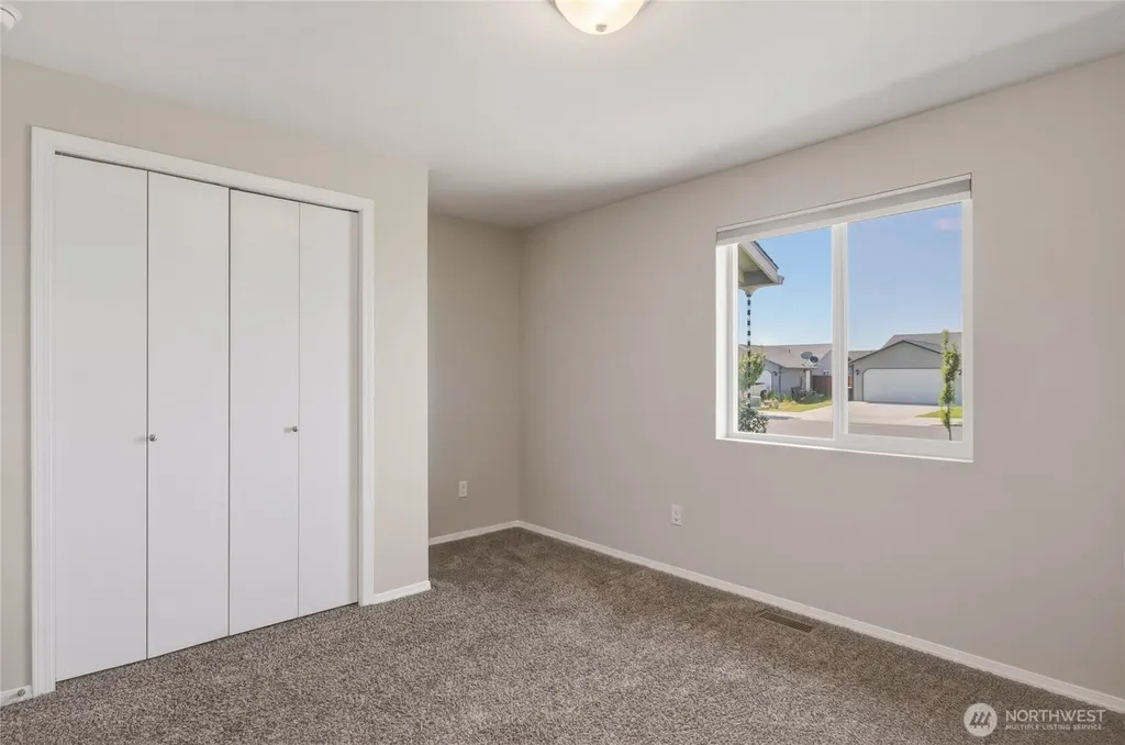 1316 W Electra Street Moses Lake WA 98837