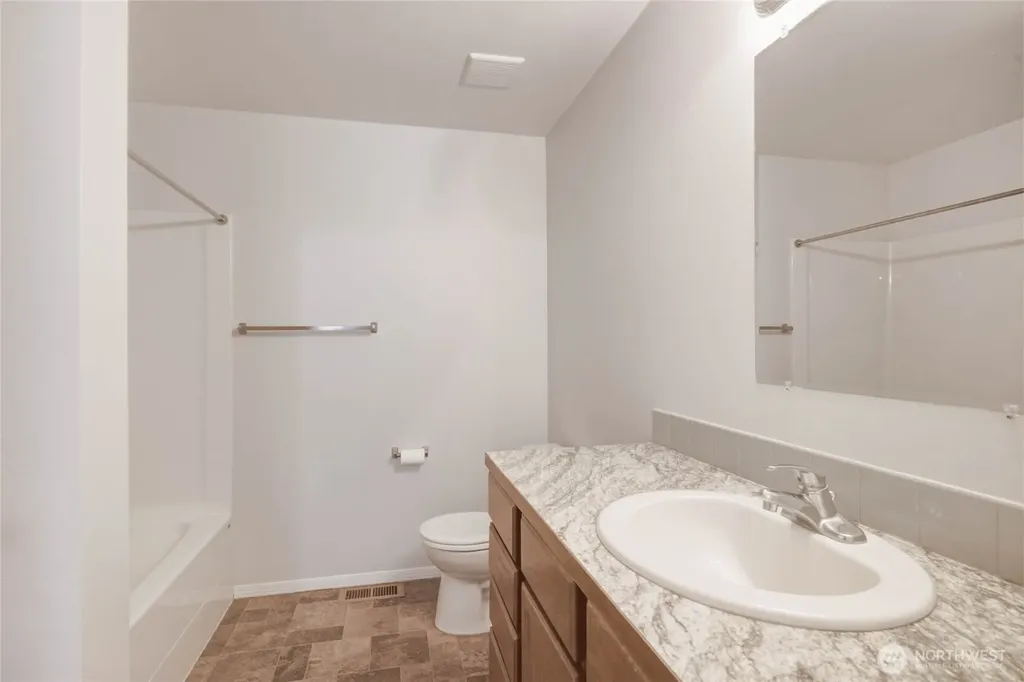 1316 W Electra Street Moses Lake WA 98837
