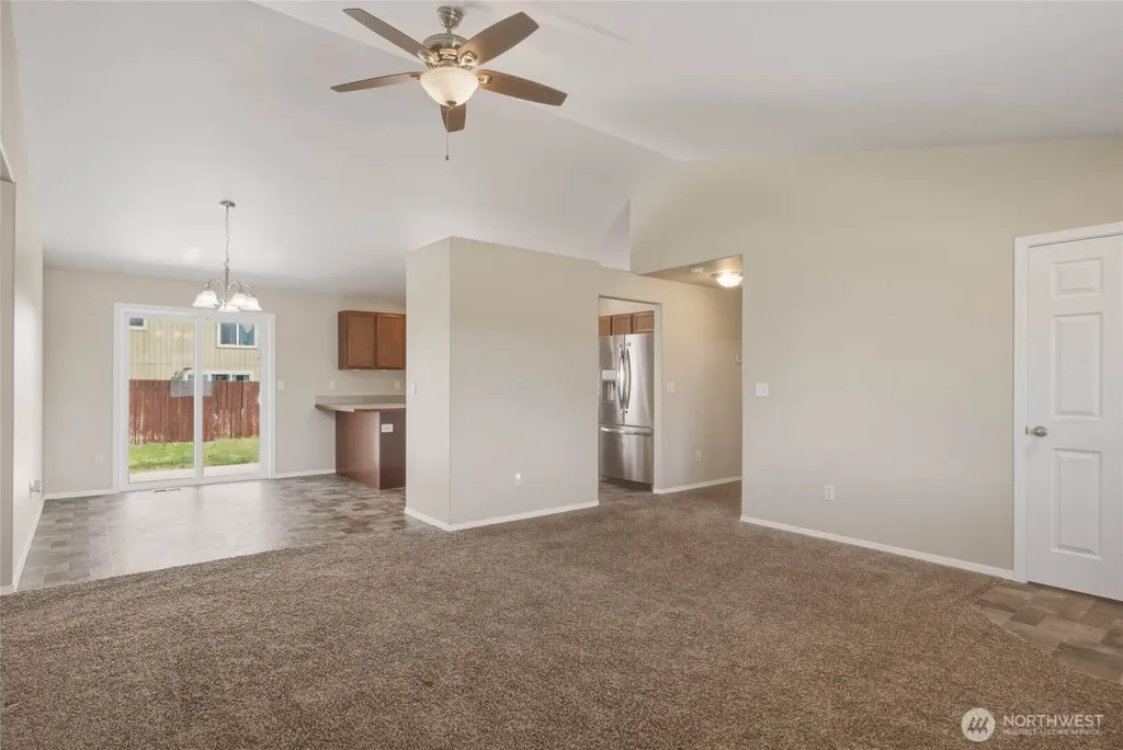 1316 W Electra Street Moses Lake WA 98837