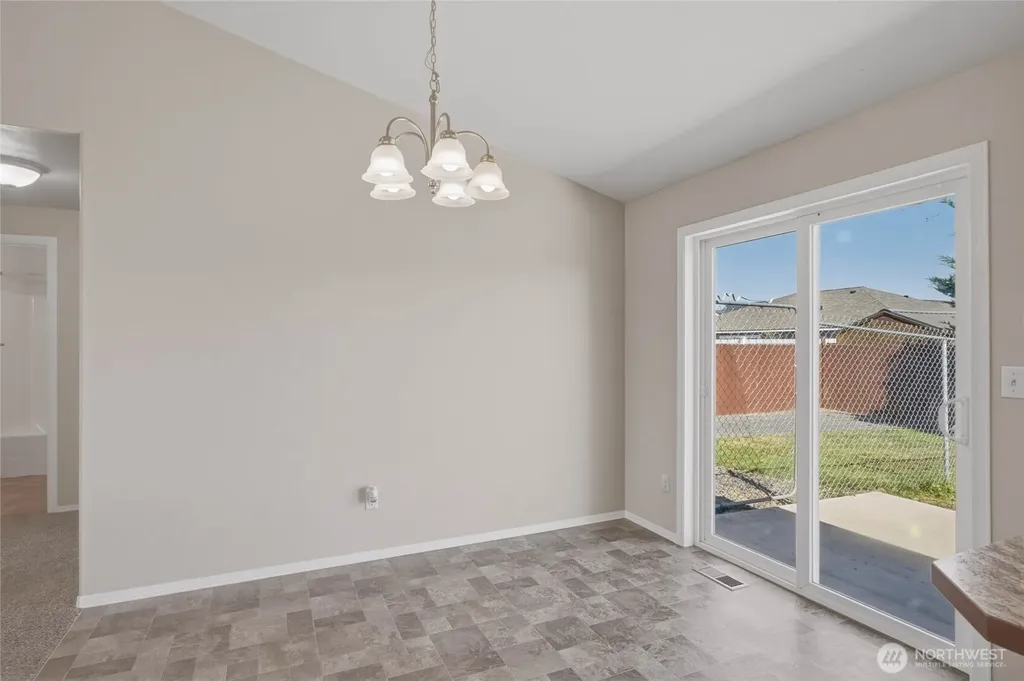 1316 W Electra Street Moses Lake WA 98837