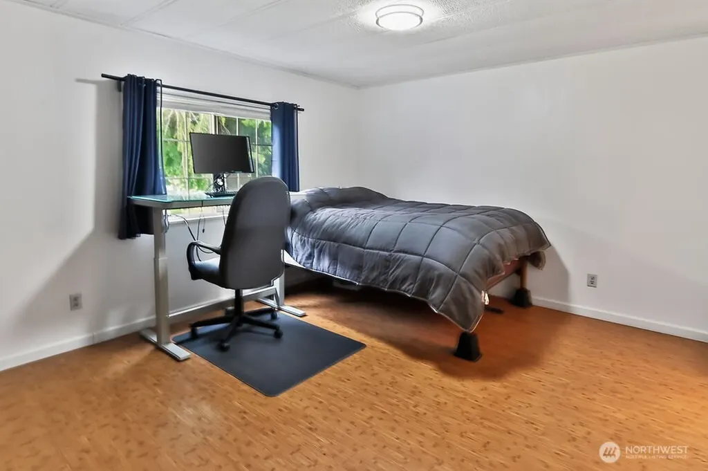 212 Robbins Road Sequim WA 98382