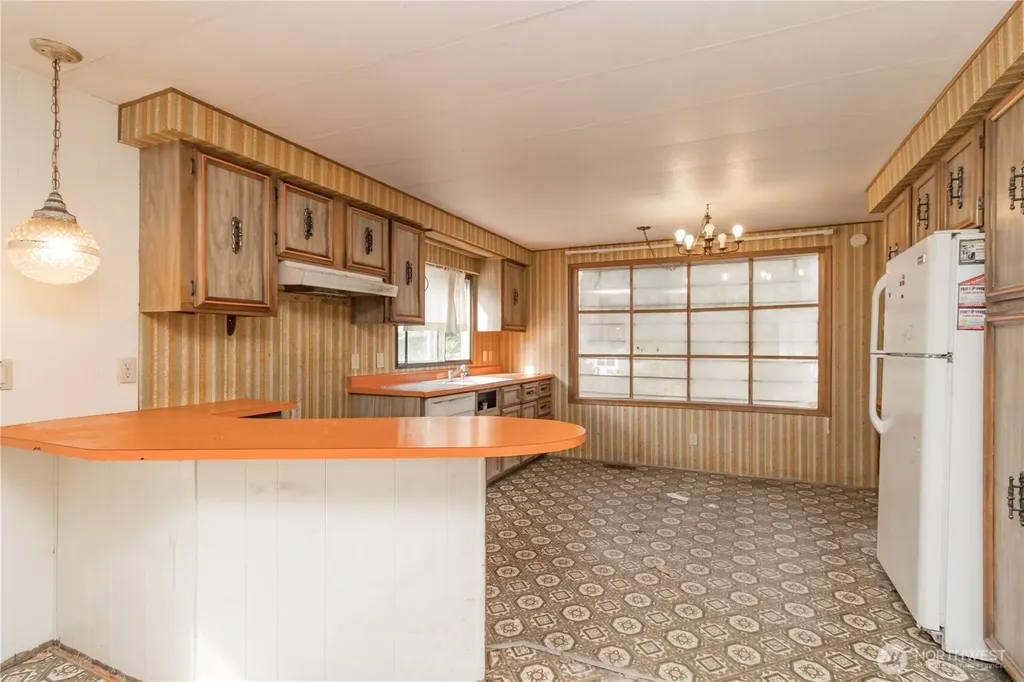 17636 118th Avenue SE Renton WA 98058