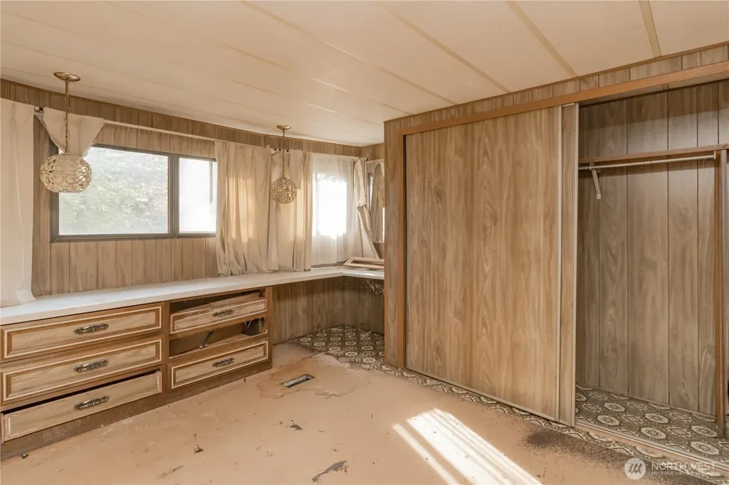 17636 118th Avenue SE Renton WA 98058