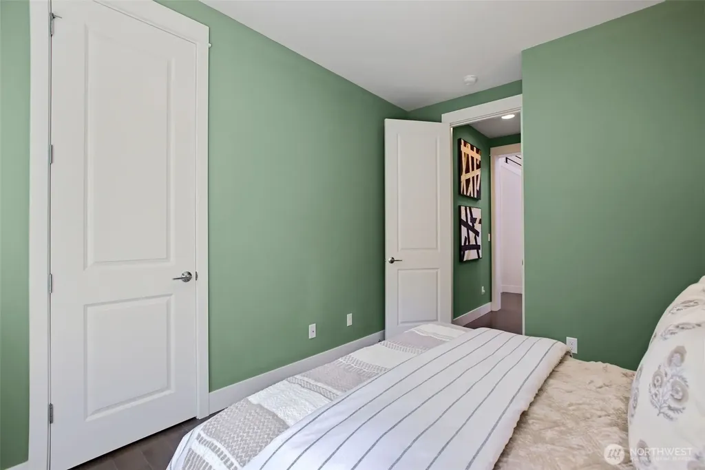 31324 43rd Place SW Federal Way WA 98023