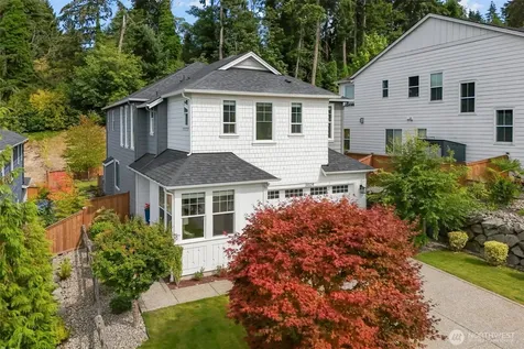 31324 43rd Place SW Federal Way WA 98023