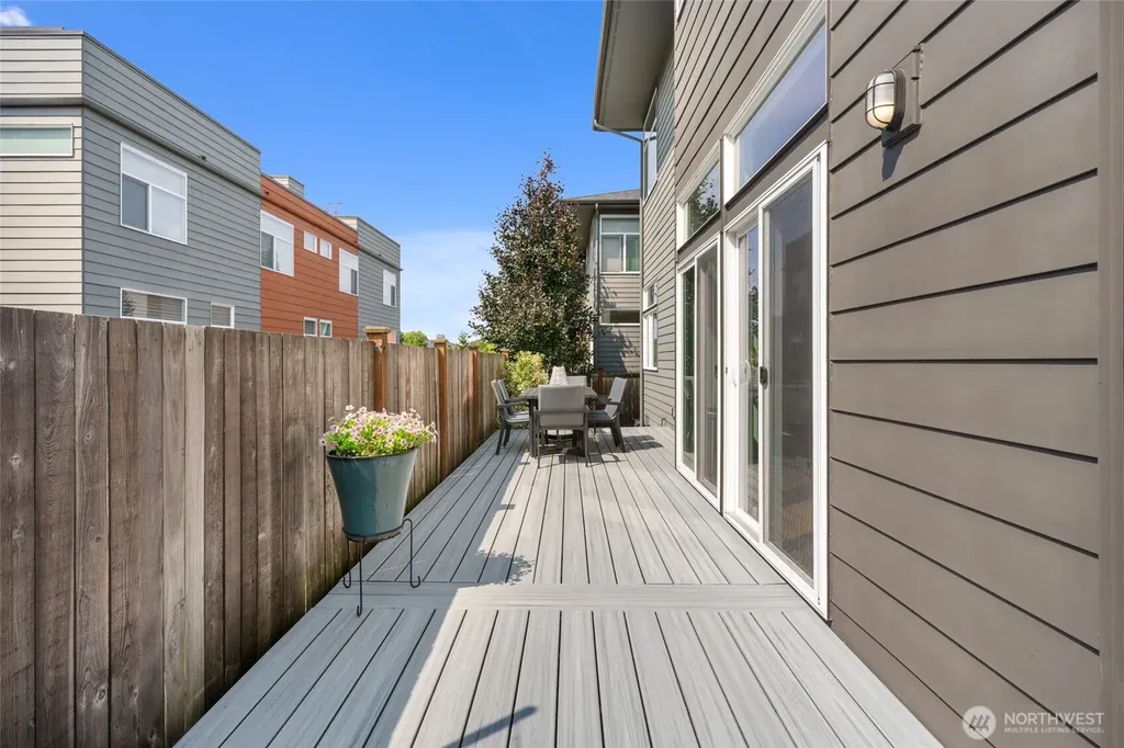 4042 Martin Luther King Jr Way S Seattle WA 98108