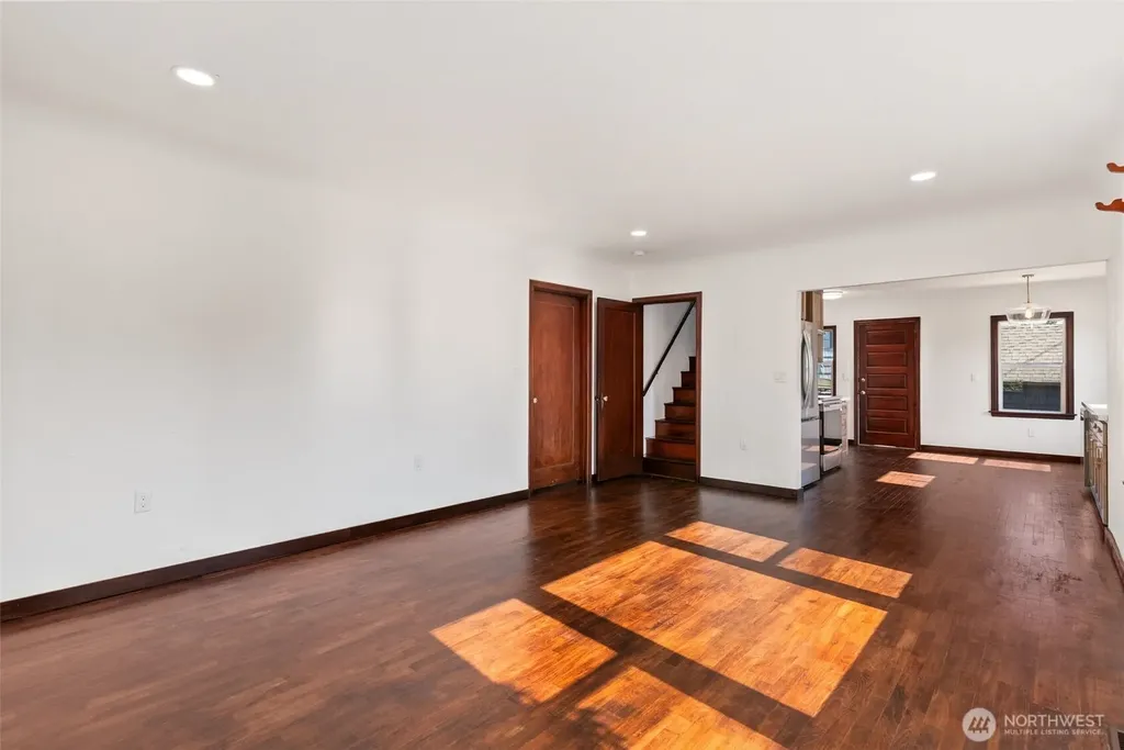 125 S 64th Street Tacoma WA 98408
