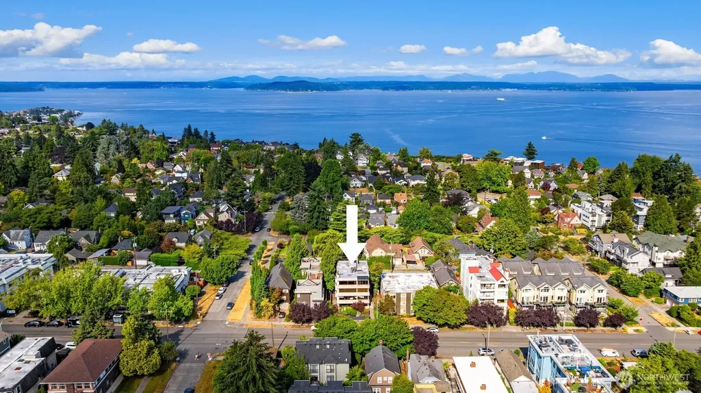 1627 California Avenue SW Seattle WA 98116