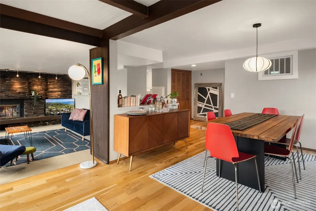 1627 California Avenue SW Seattle WA 98116