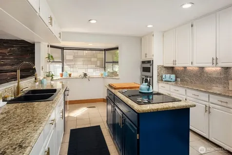 1627 California Avenue SW Seattle WA 98116