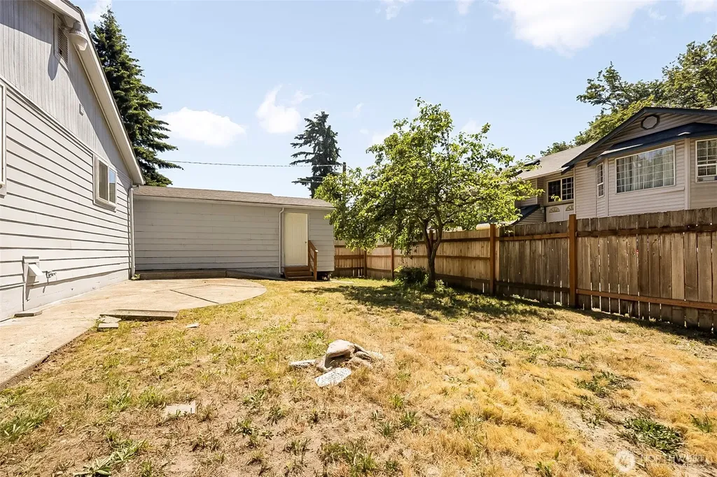 9201 36 Avenue S Seattle WA 98118