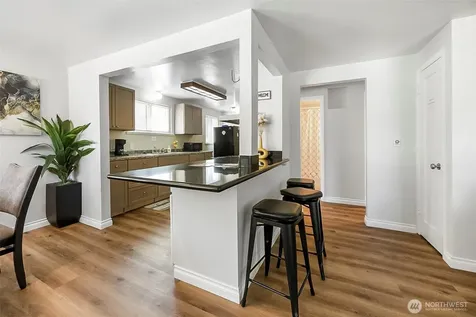 9201 36 Avenue S Seattle WA 98118