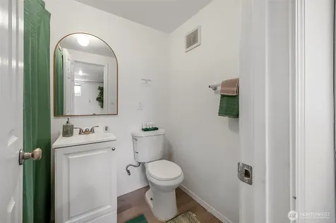 9201 36 Avenue S Seattle WA 98118
