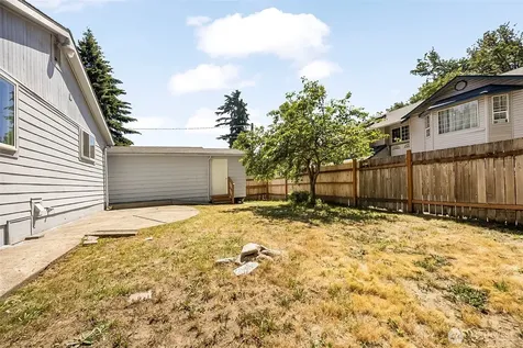 9201 36 Avenue S Seattle WA 98118