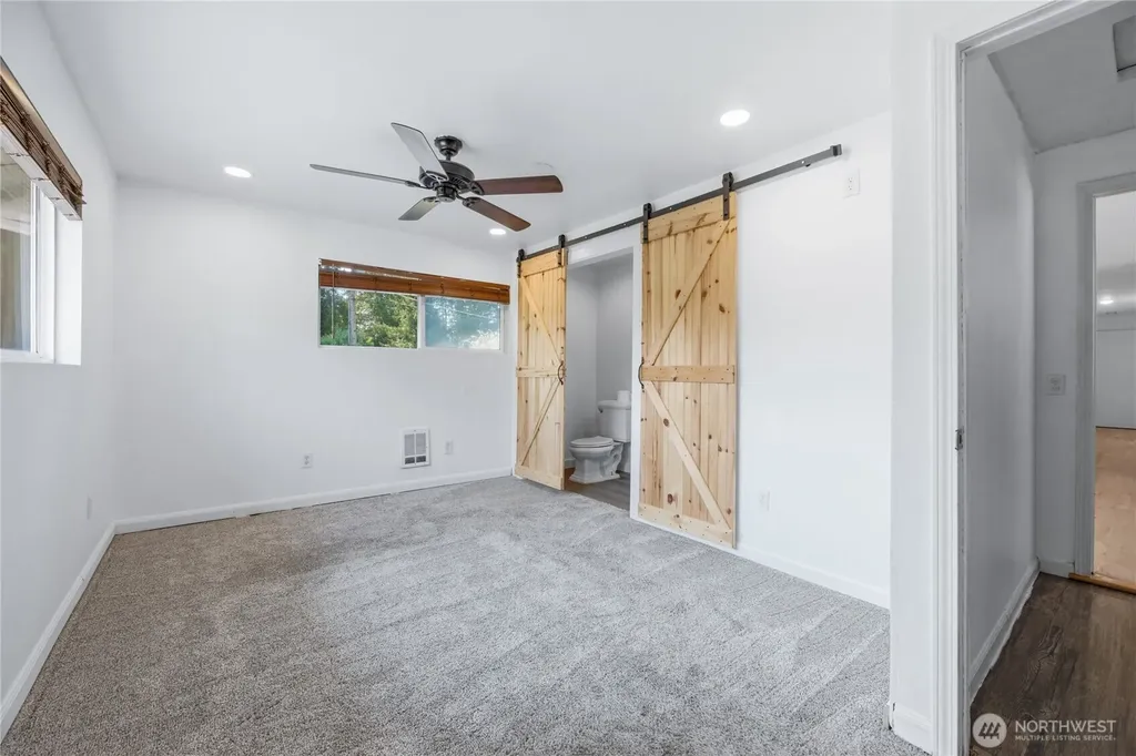 10105 229th Avenue E Buckley WA 98321