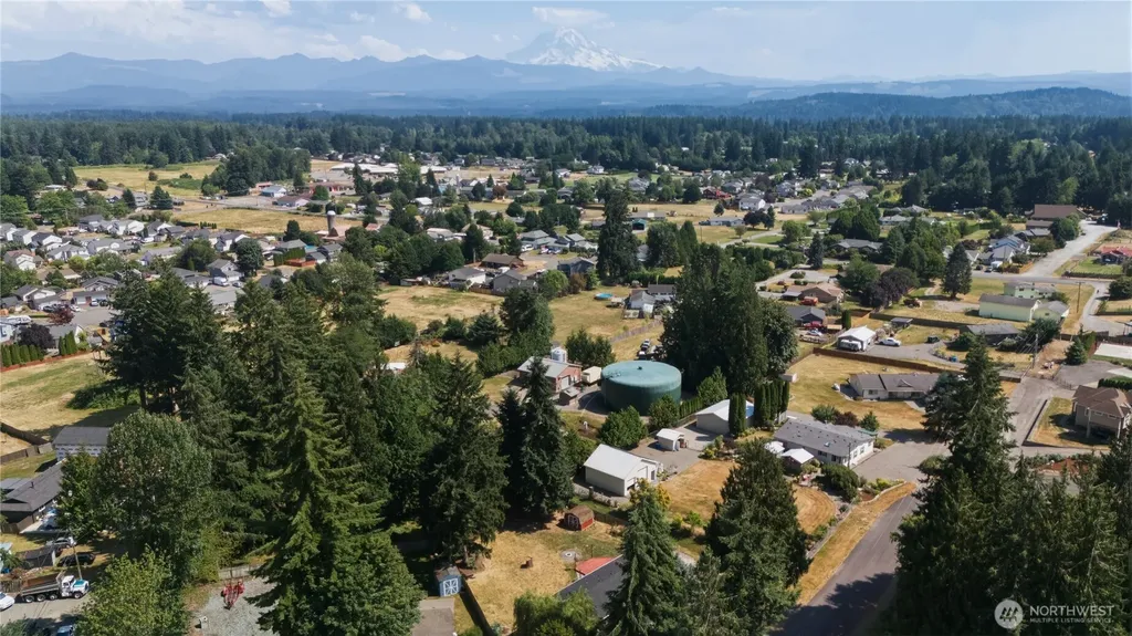 10105 229th Avenue E Buckley WA 98321