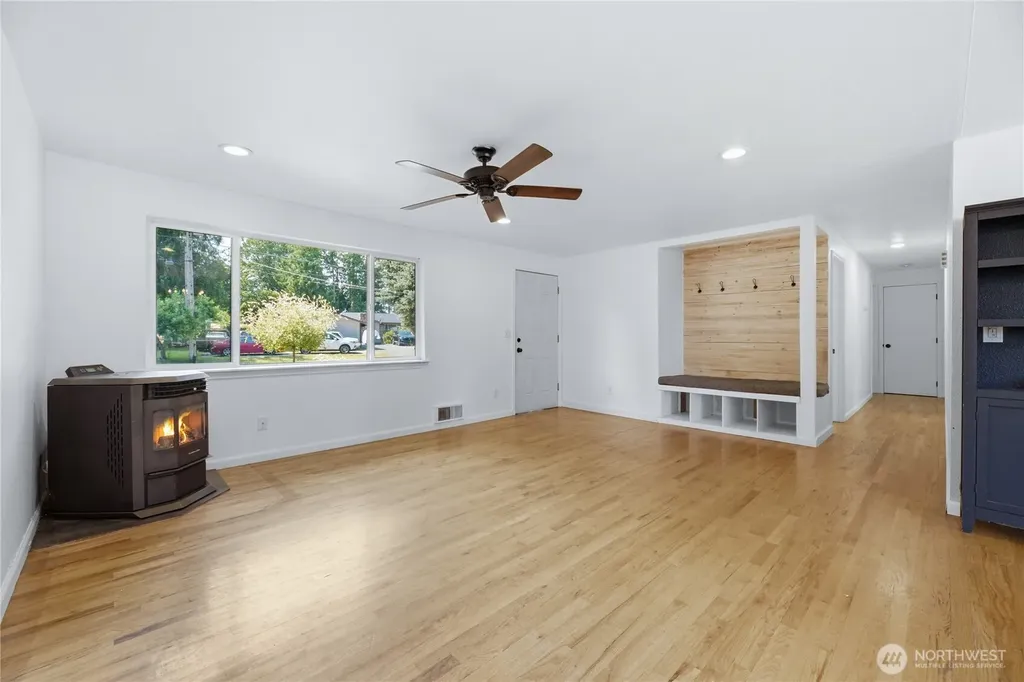 10105 229th Avenue E Buckley WA 98321