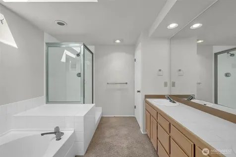 2016 Mill Pointe Drive SE Mill Creek WA 98012