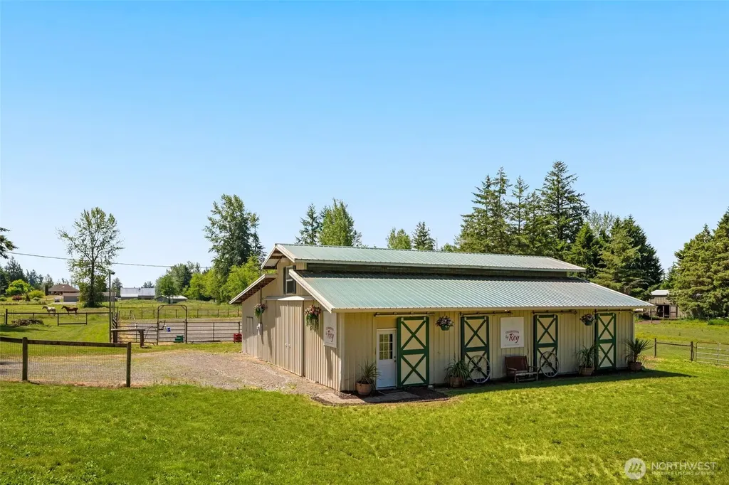 41604 218th Ave SE Enumclaw WA 98022