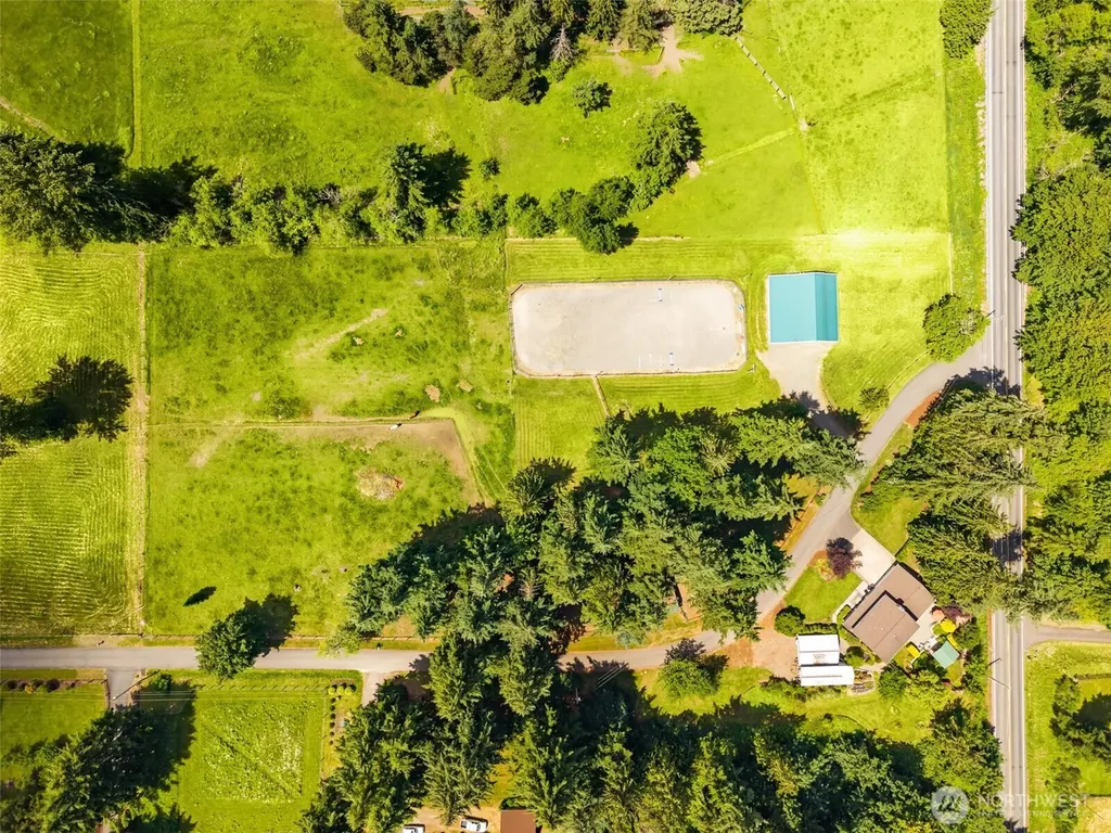 41604 218th Ave SE Enumclaw WA 98022