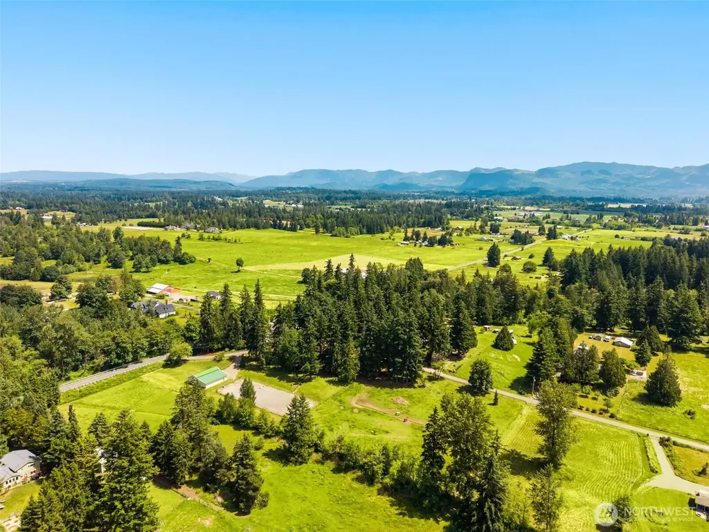 41604 218th Ave SE Enumclaw WA 98022
