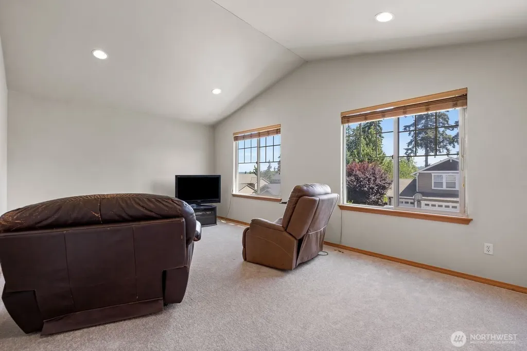 714 122nd Avenue Ct E Edgewood WA 98372