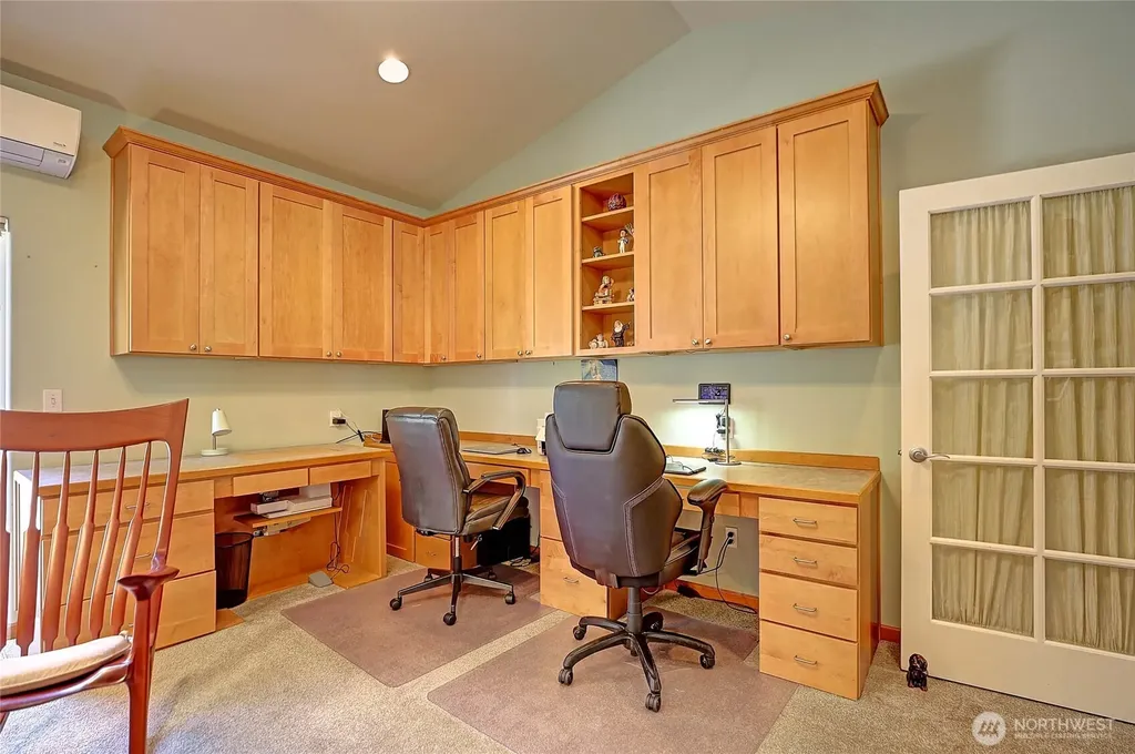 28 Zurich Court Camano Island WA 98282
