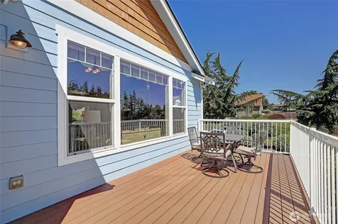 28 Zurich Court Camano Island WA 98282
