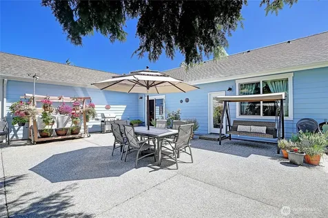 28 Zurich Court Camano Island WA 98282