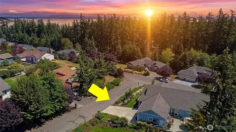 28 Zurich Court Camano Island WA 98282