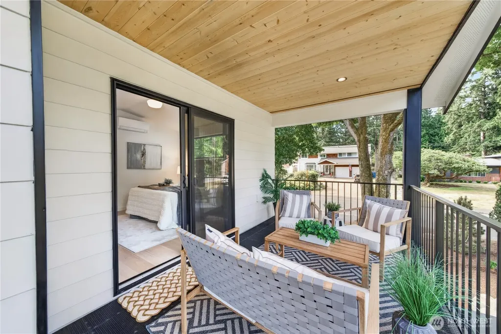19927 89th Place W Edmonds WA 98026