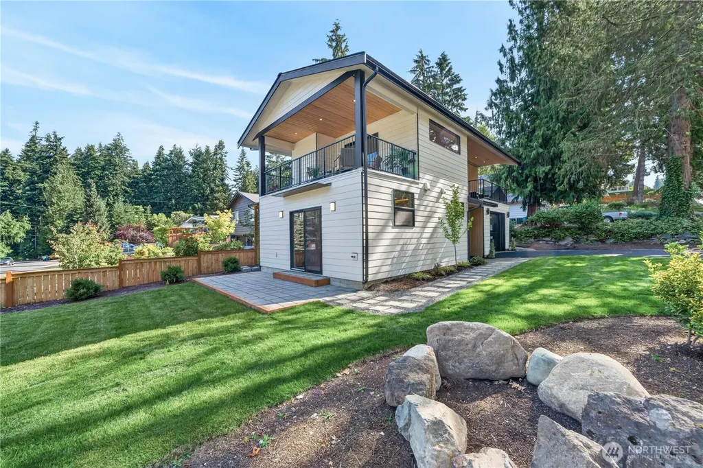 19927 89th Place W Edmonds WA 98026