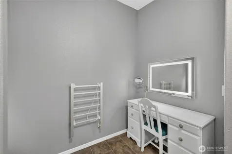 608 Alger Ccc Road Sedro Woolley WA 98284